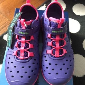 Stride Rite Phibian Shoes